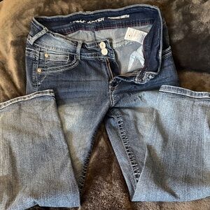 Wallflower Medium Wash Cropped Skinny Jeans